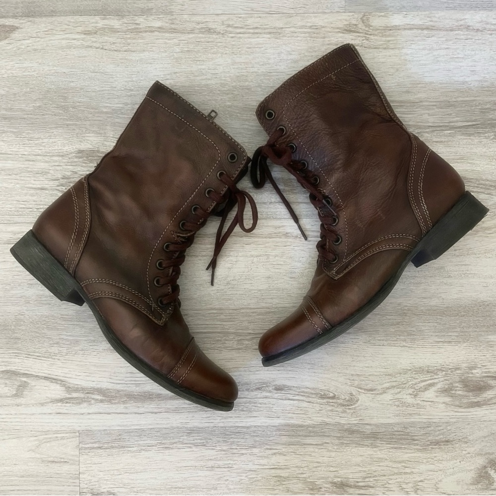{Steve Madden} Combat Boots